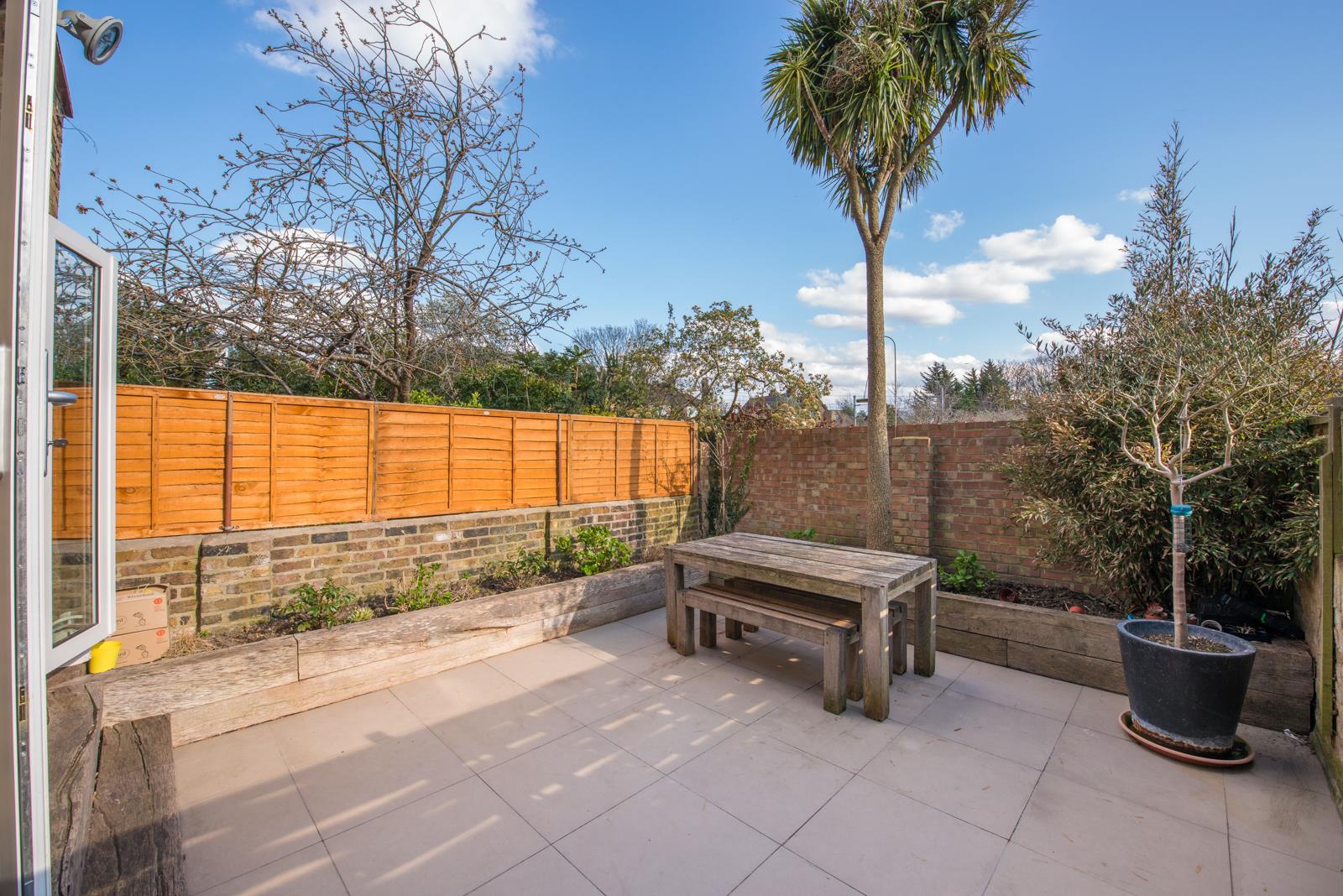 Property Image 29e5f0f7-fa67-40ed-9983-628627ce03cf