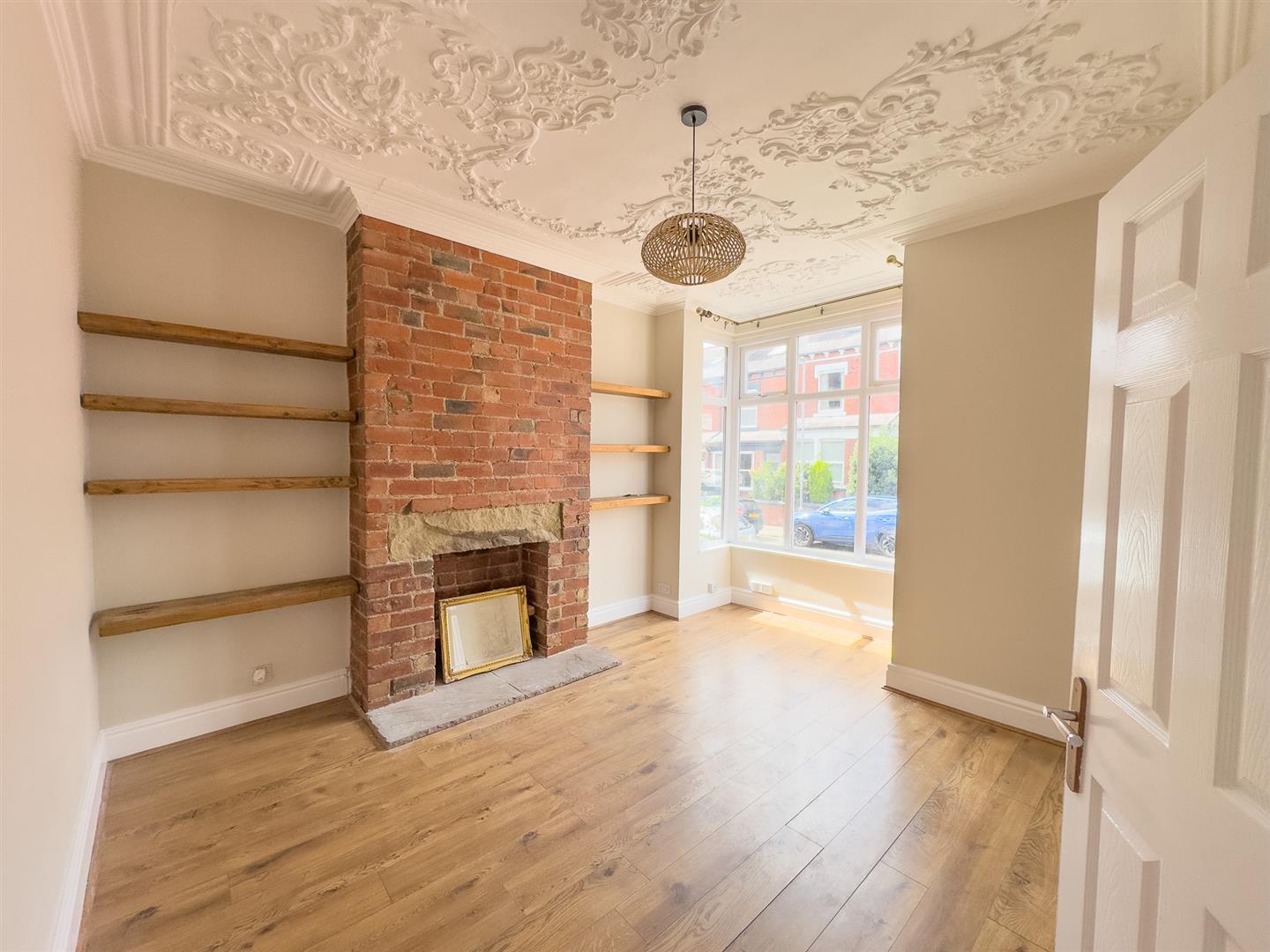 Property Image 29fbf332-9124-47ab-86c1-058ac8ceb5a6