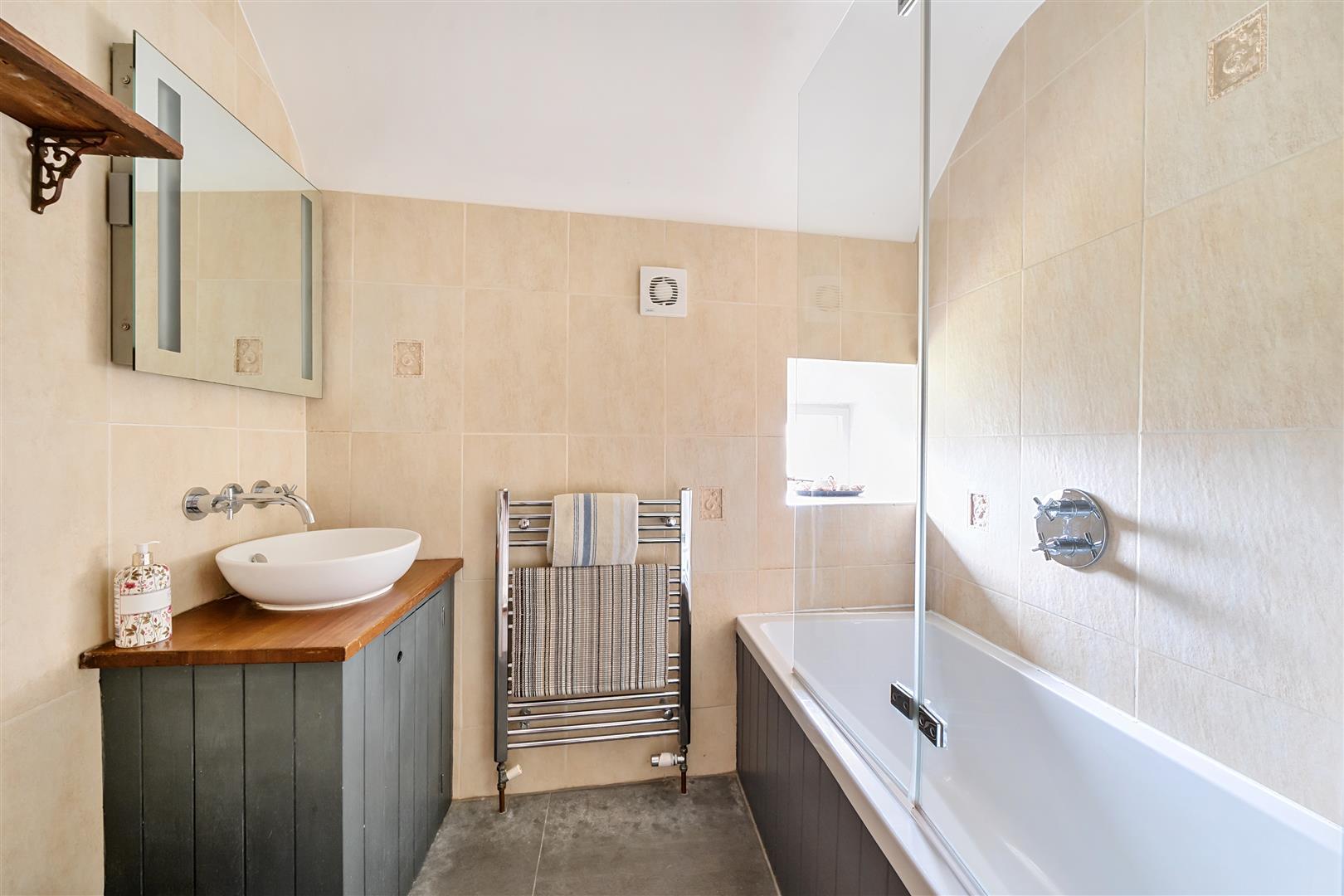 Property Image 2a028b4f-6983-4c88-958d-74e1babb7f65