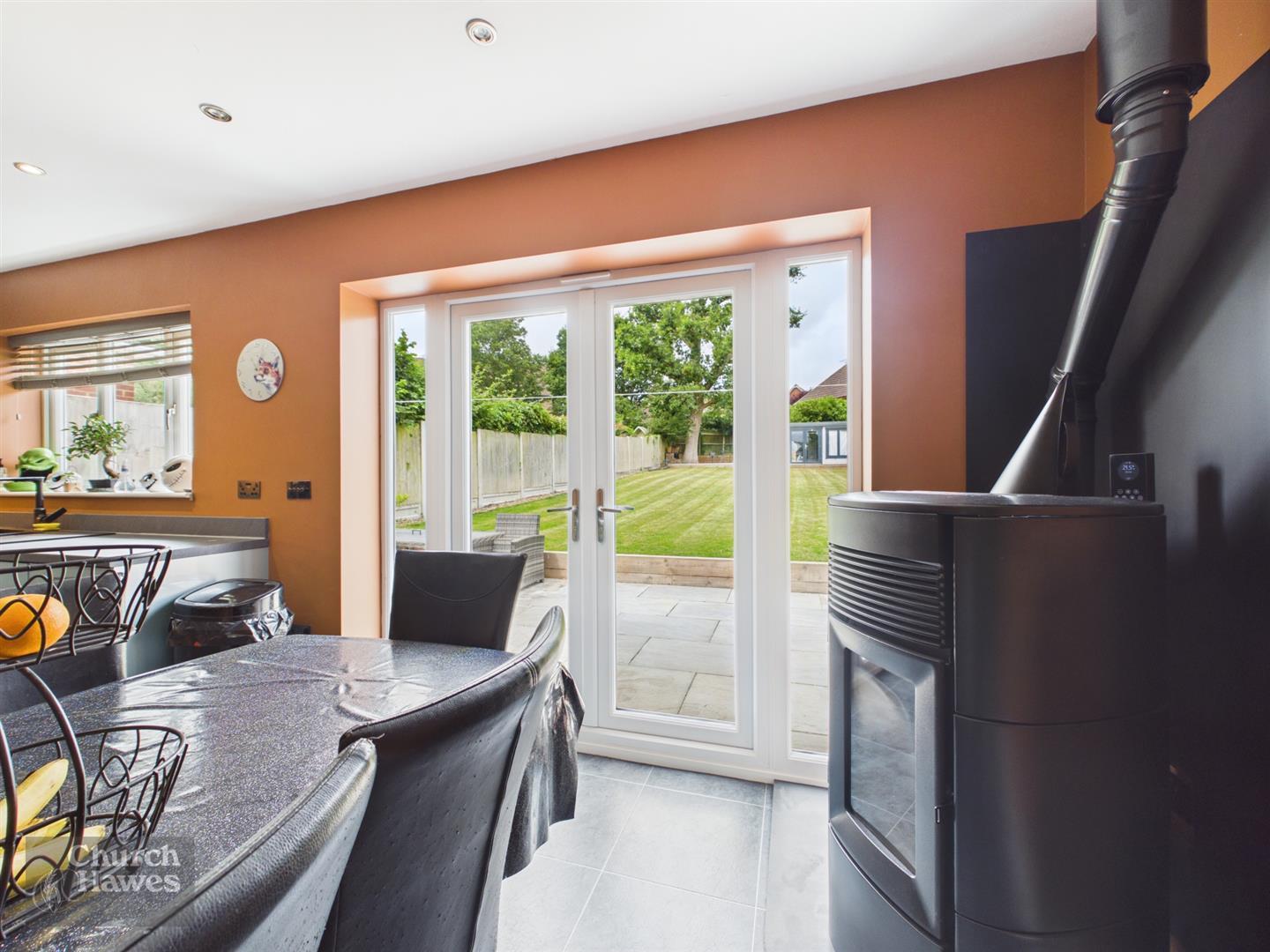 Property Image 2a07f9b8-eb31-4318-8c39-820a1732c571