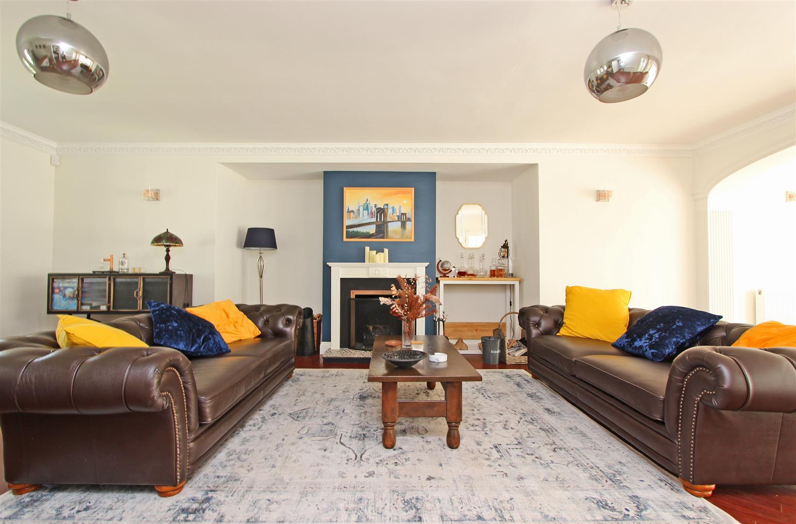 Property Image 2a0abf95-e9fc-42c2-99a7-bf444f795690