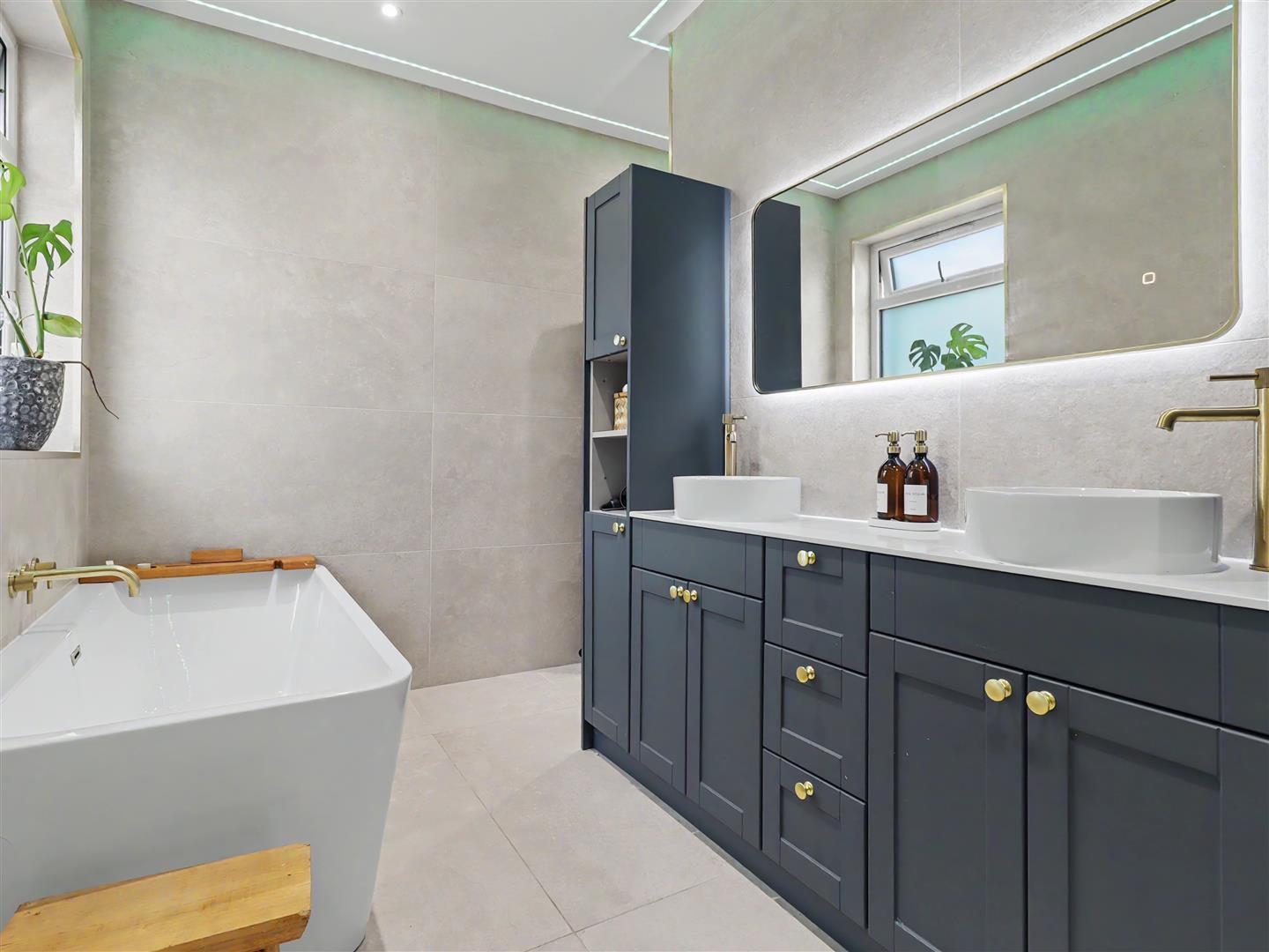 Property Image 2a11982c-e028-4a56-aa6a-c846101c6465