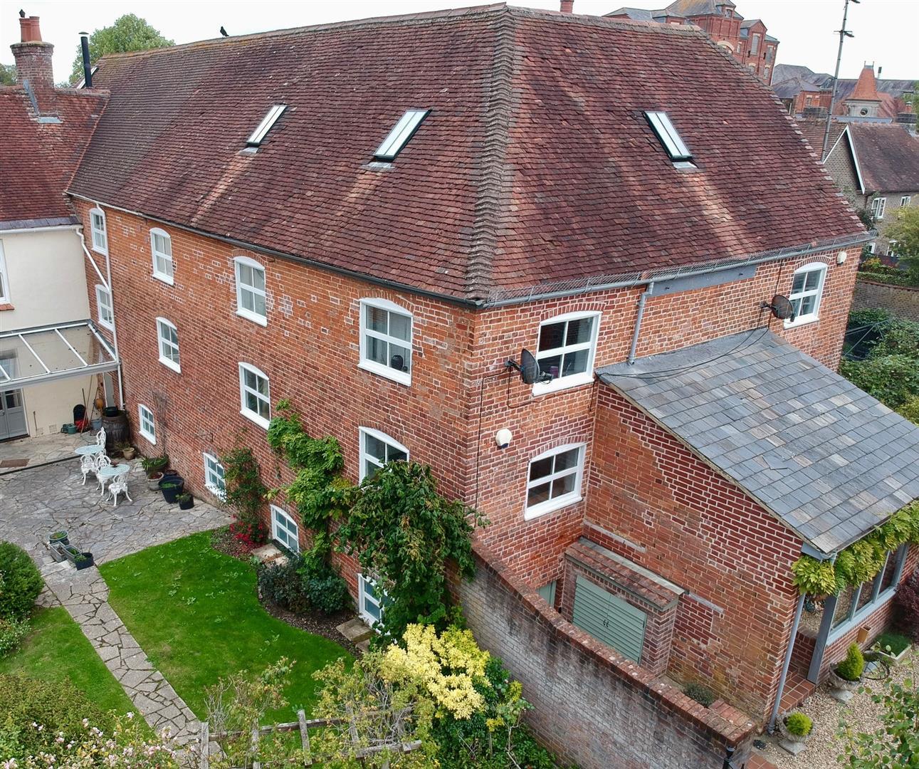 Property Image 2a366508-b662-4377-870d-5f75cedafb6e