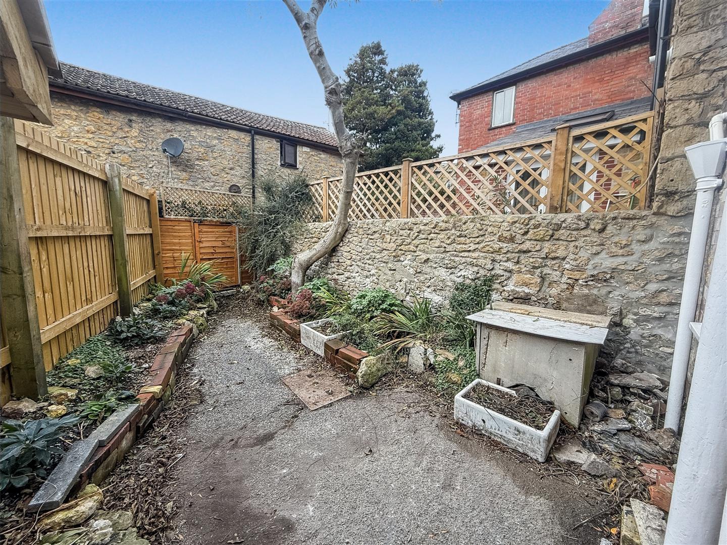 Property Image 2a3a68ce-f4d0-4854-aed3-2c5f6b5e72e2