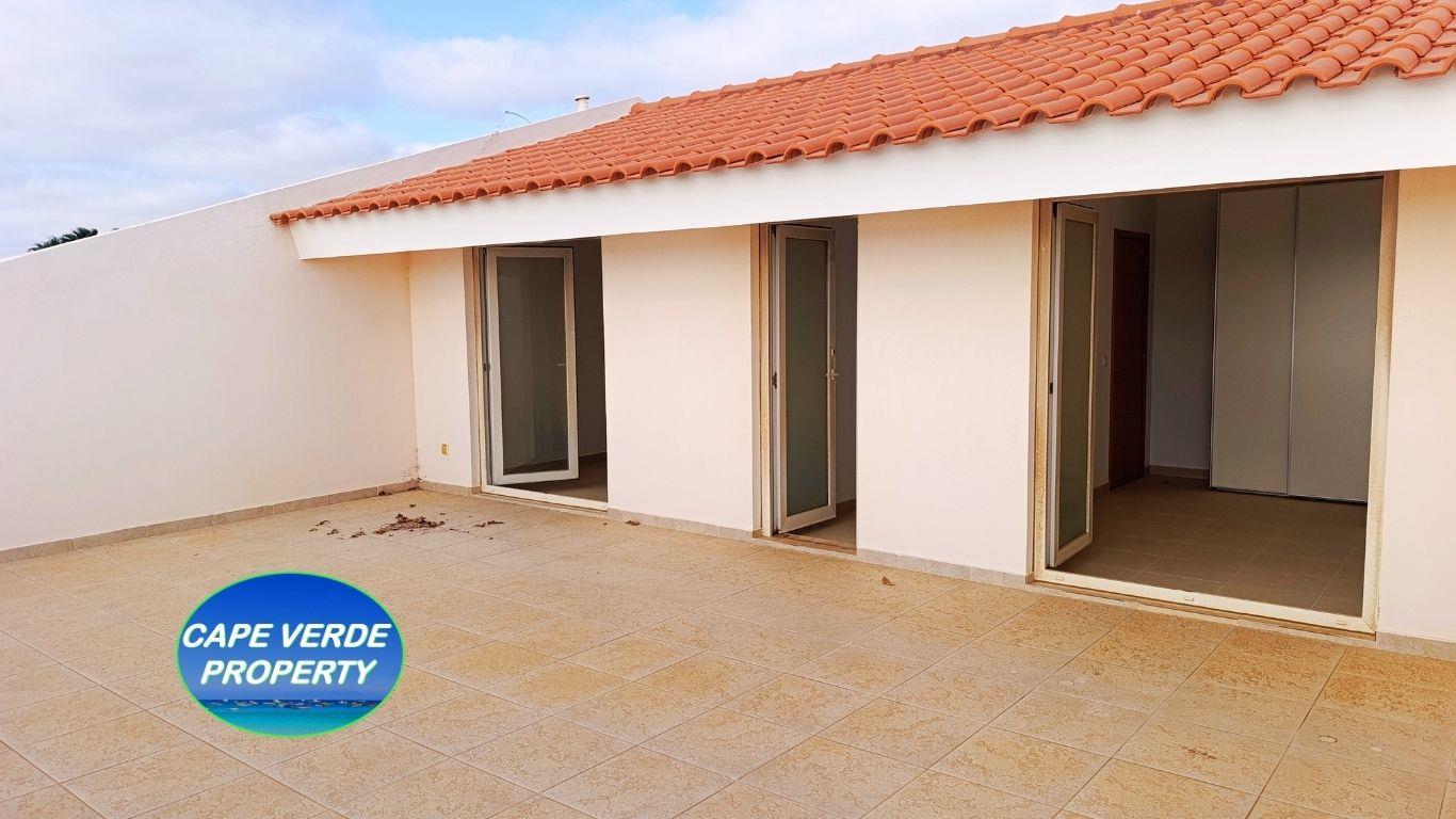 Property Image 2a3df063-8c2d-4baa-9d7f-02f9266a08ce