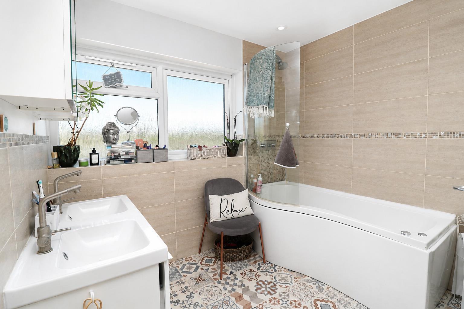 Property Image 2a531af0-c223-4712-bc4f-79aa86a63ae0