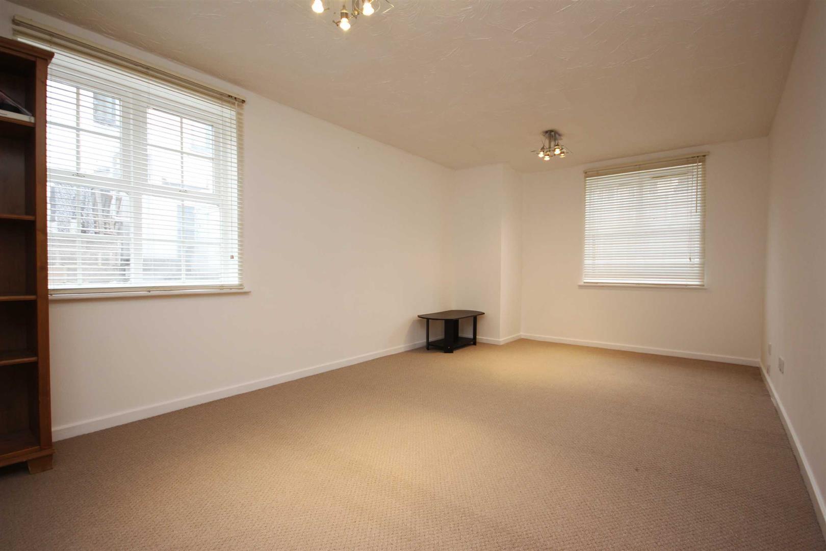 Property Image 2a645334-6e7e-47a2-b3d6-79327e325dfa