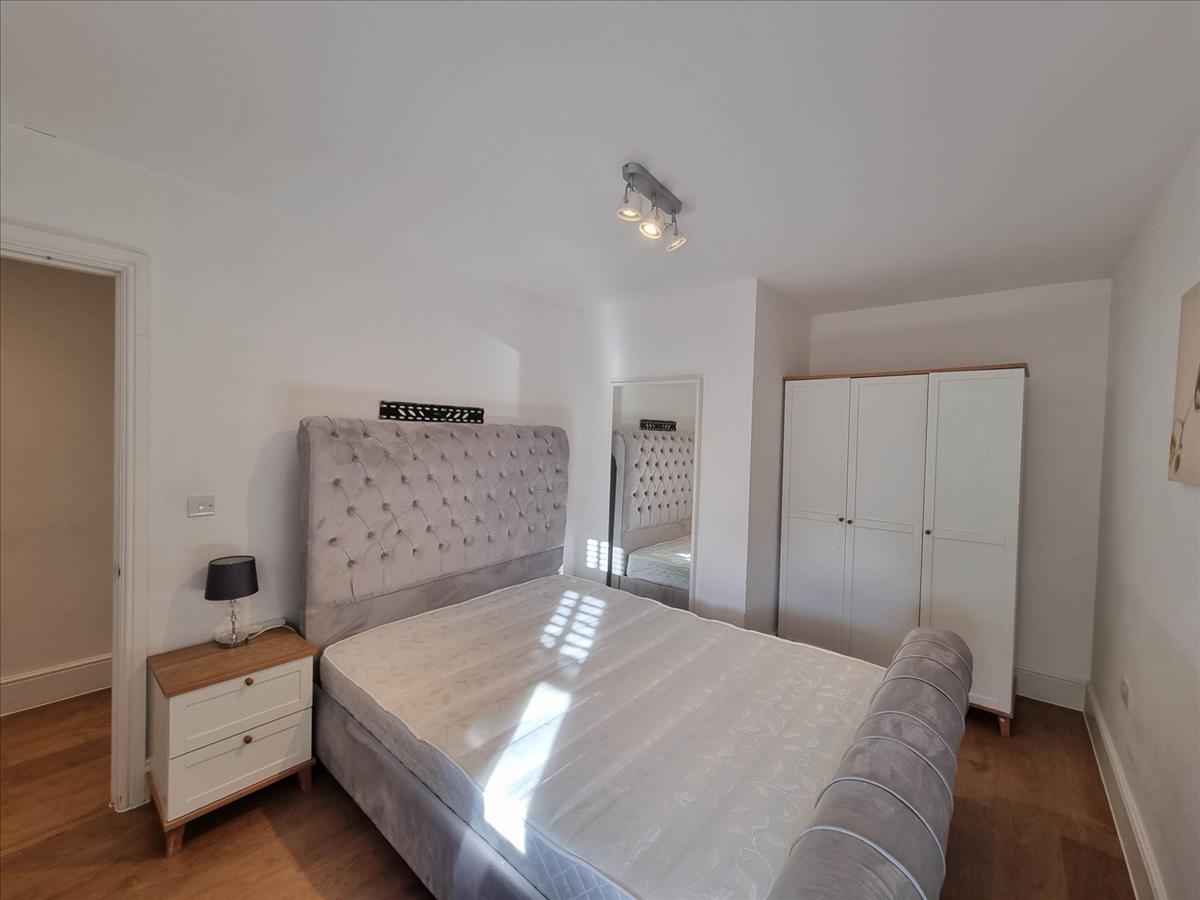 Property Image 2a7e77e1-cd18-4224-a301-c53f4be5f3c0