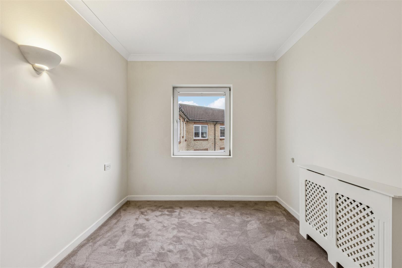 Property Image 2a833eca-83f7-478e-865d-91c7f9249969