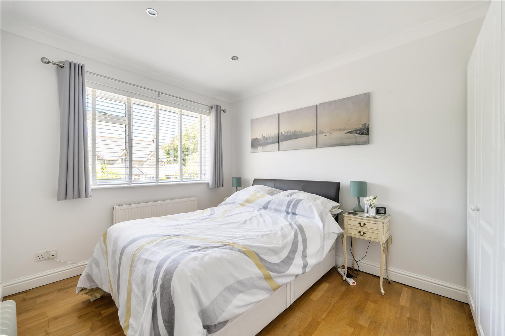 Property Image 2a927f7a-c9e4-4a93-981a-9e27a5615493