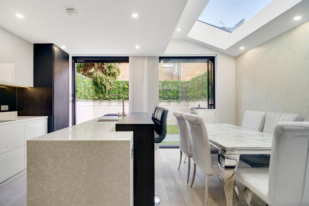 Property Image 2a959487-ac86-46f2-9c98-089df2408774