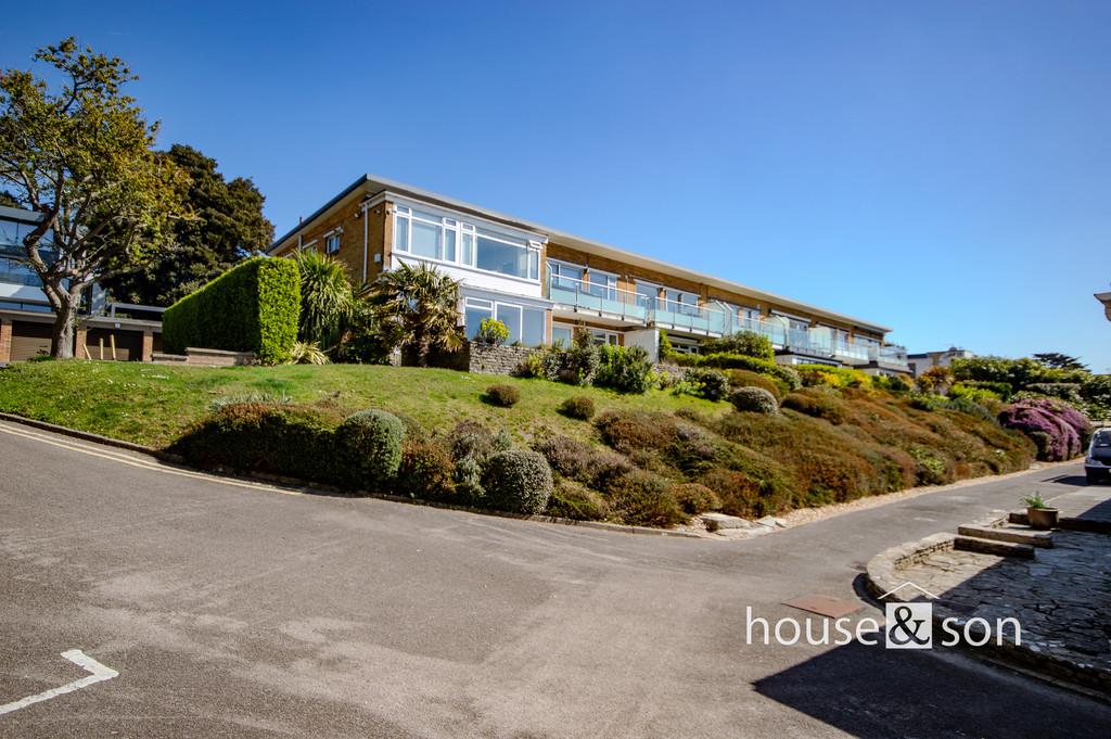 Property Image 2a9e3a5b-8c11-4ebb-91c3-919dc14763ec