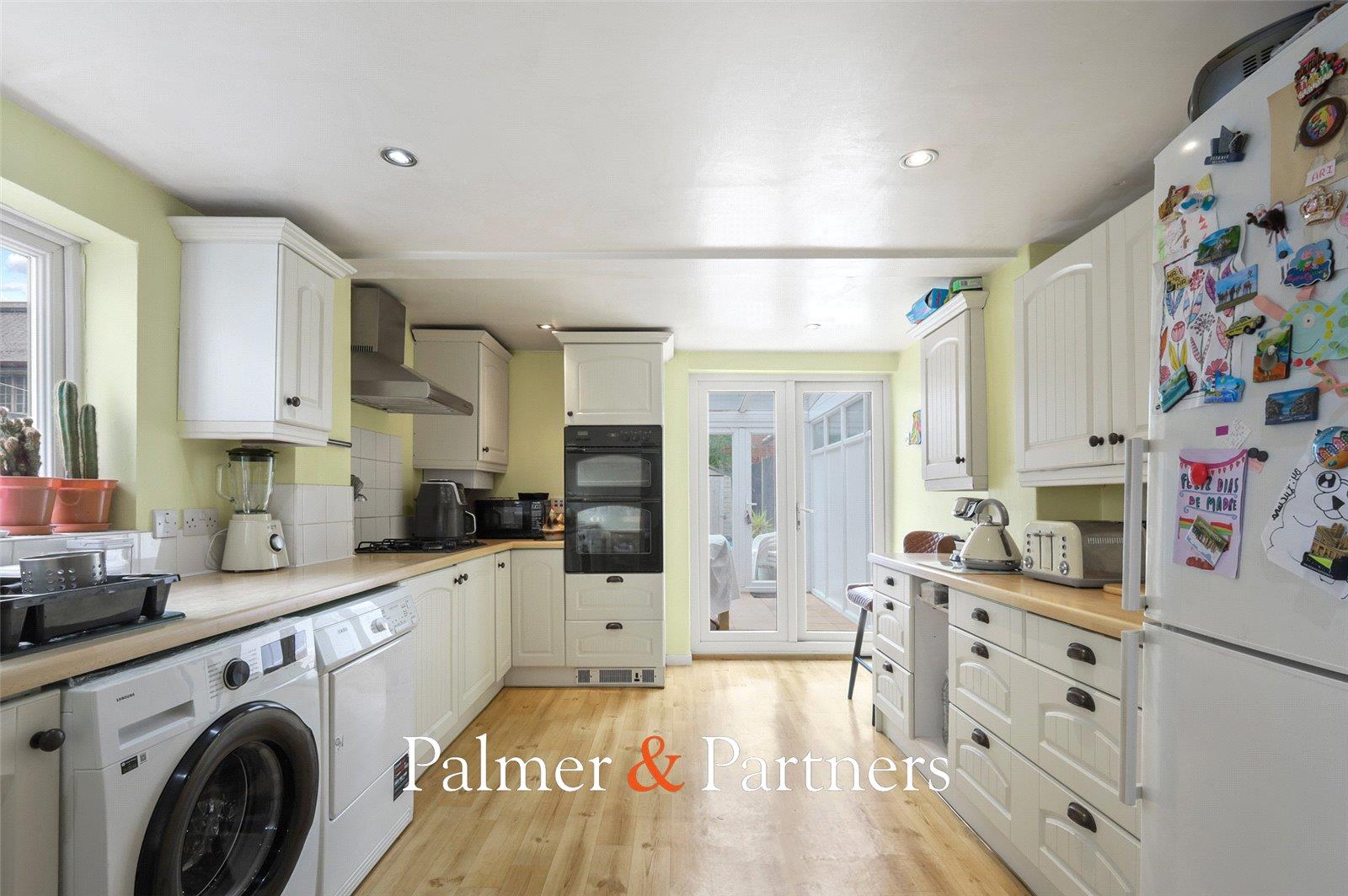 Property Image 2a9f51e0-2a6d-4bb6-842e-3163182d6719