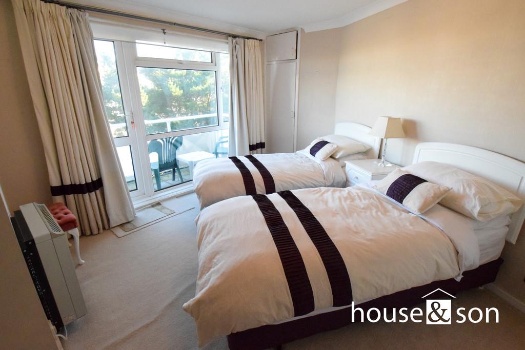 Property Image 2aa00b70-fd23-4c3e-93c8-ae9f338a37e9