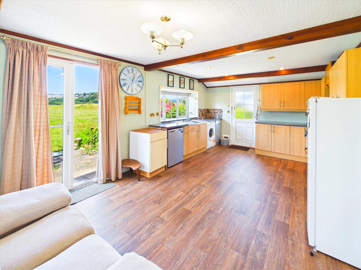 Property Image 2aa0267c-44b7-4ca4-88f4-82a0bd99a805