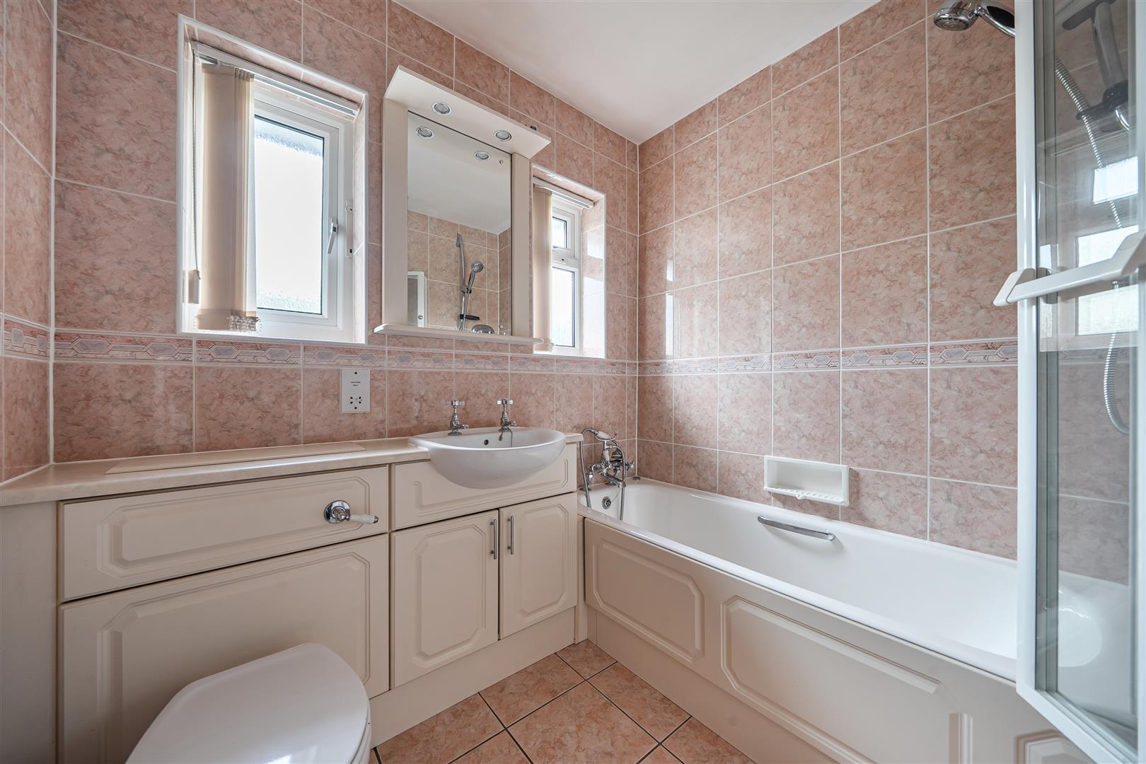 Property Image 2aab31b4-4ab5-4f8b-9553-8f7443caecfc