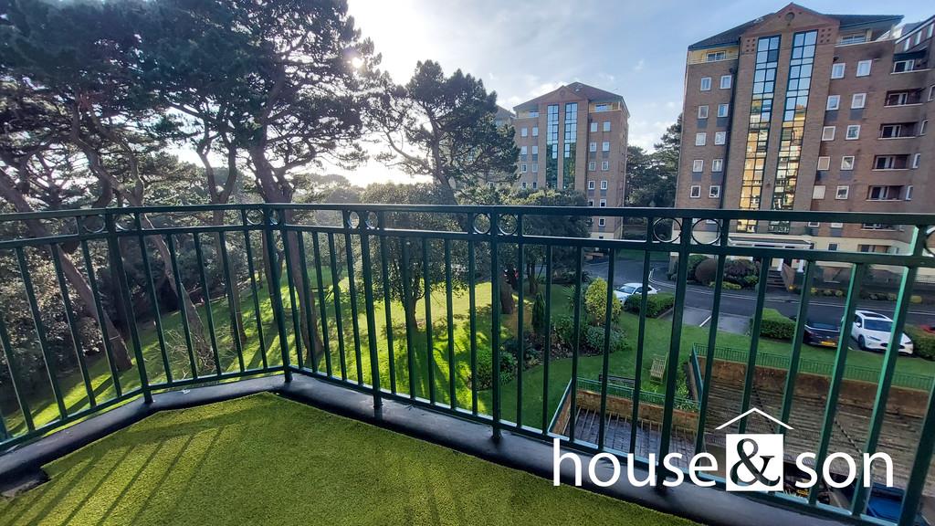 Property Image 2ab051bf-ac98-45f8-bf26-7ae56b9b2733