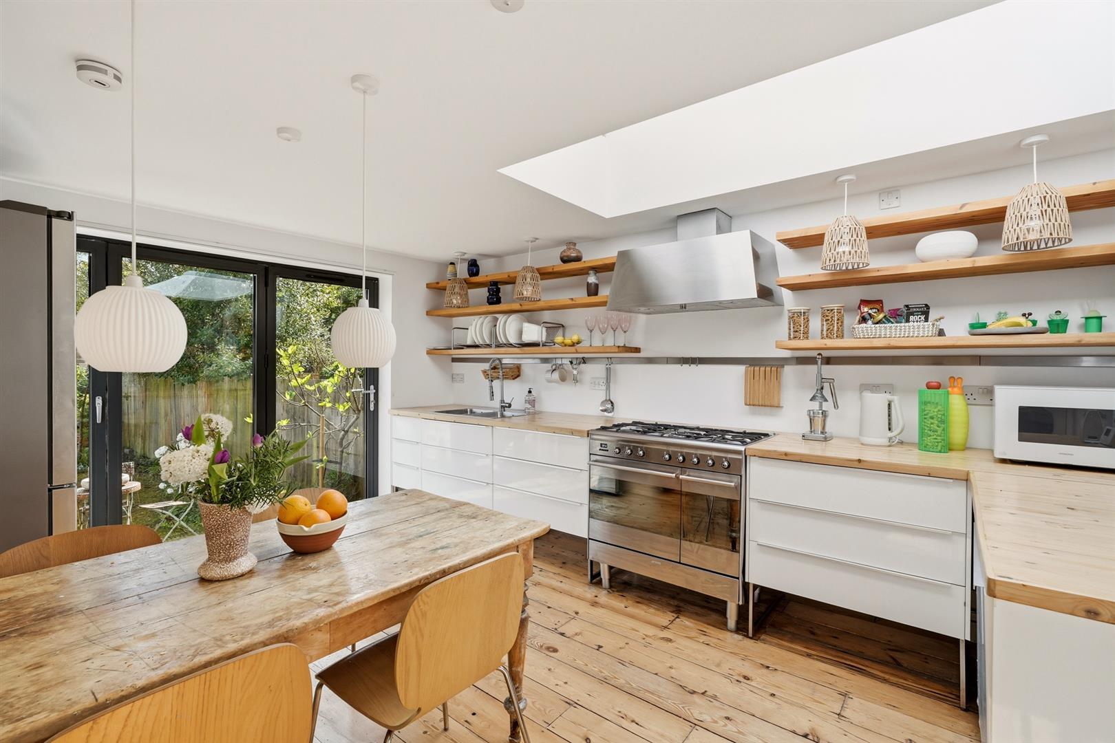 Property Image 2ab21102-b9d7-4369-8f0f-6a77d633811b
