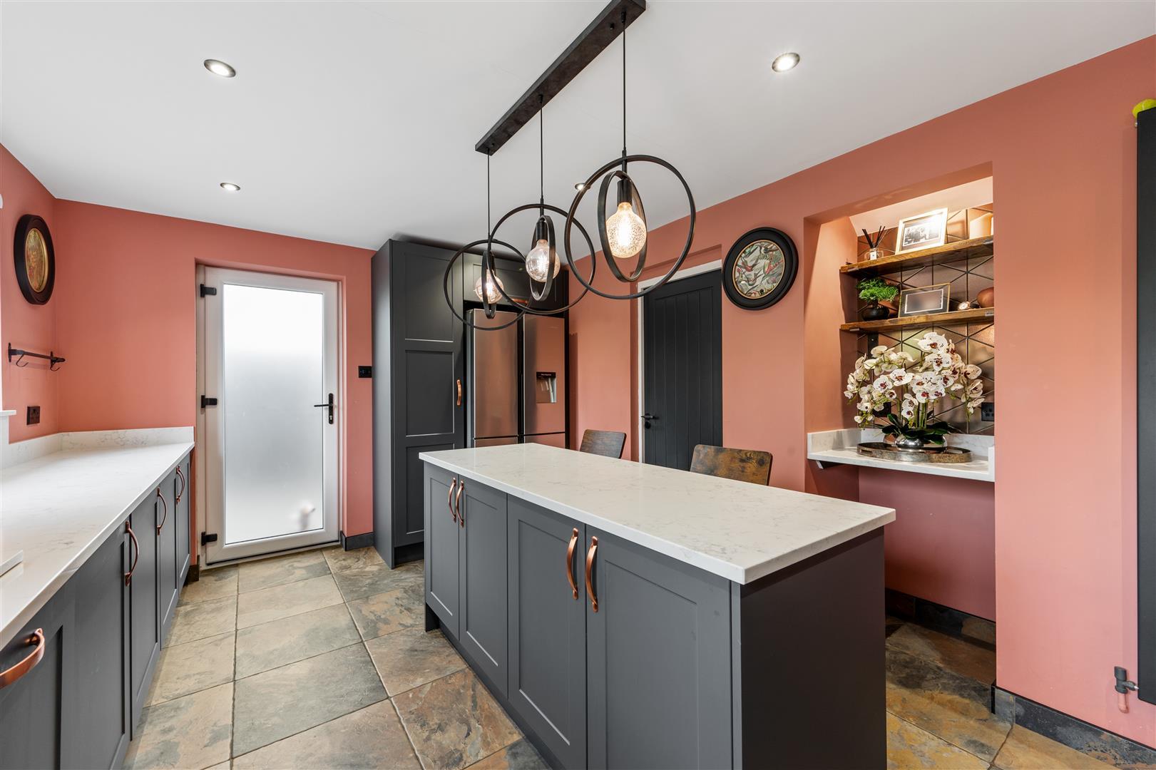 Property Image 2ad98b7e-ee2c-41cd-b0d3-a92ec36ca5fe