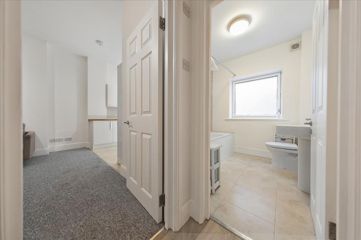 Property Image 2ad9a308-863e-446a-8962-5be6bd1e3967