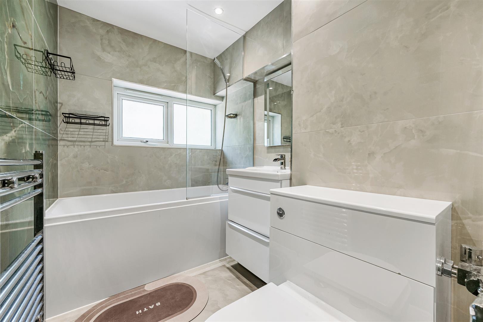 Property Image 2ae53348-c781-4b9a-9ab2-d101268962a7