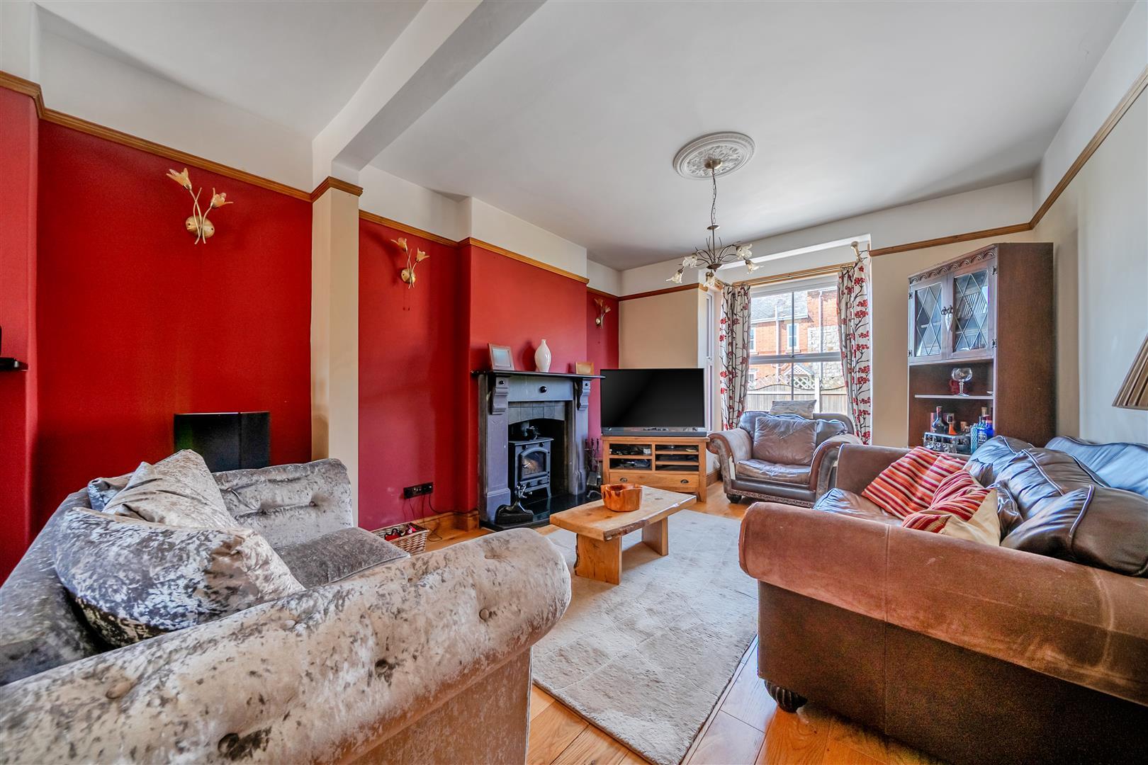 Property Image 2ae839ec-4e24-4168-b2ce-28ae5af581b5