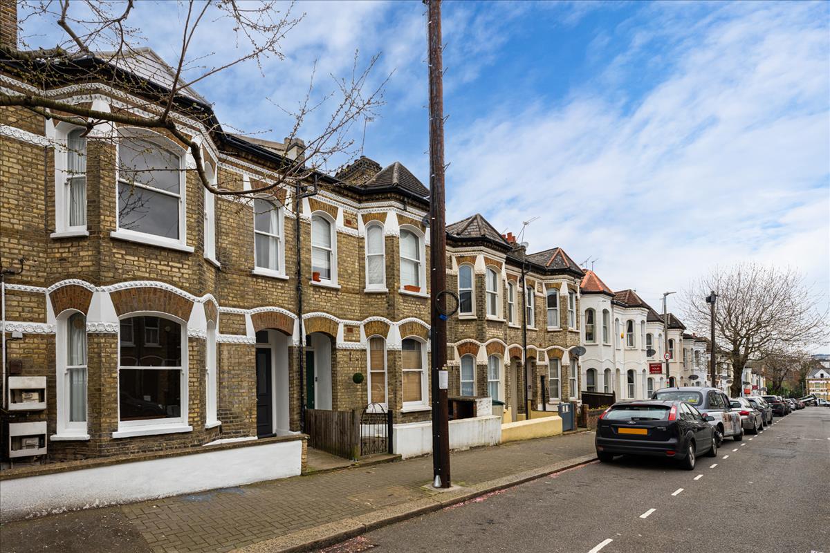 Property Image 2aec8039-58b7-43b4-9ce9-8d4422bca602