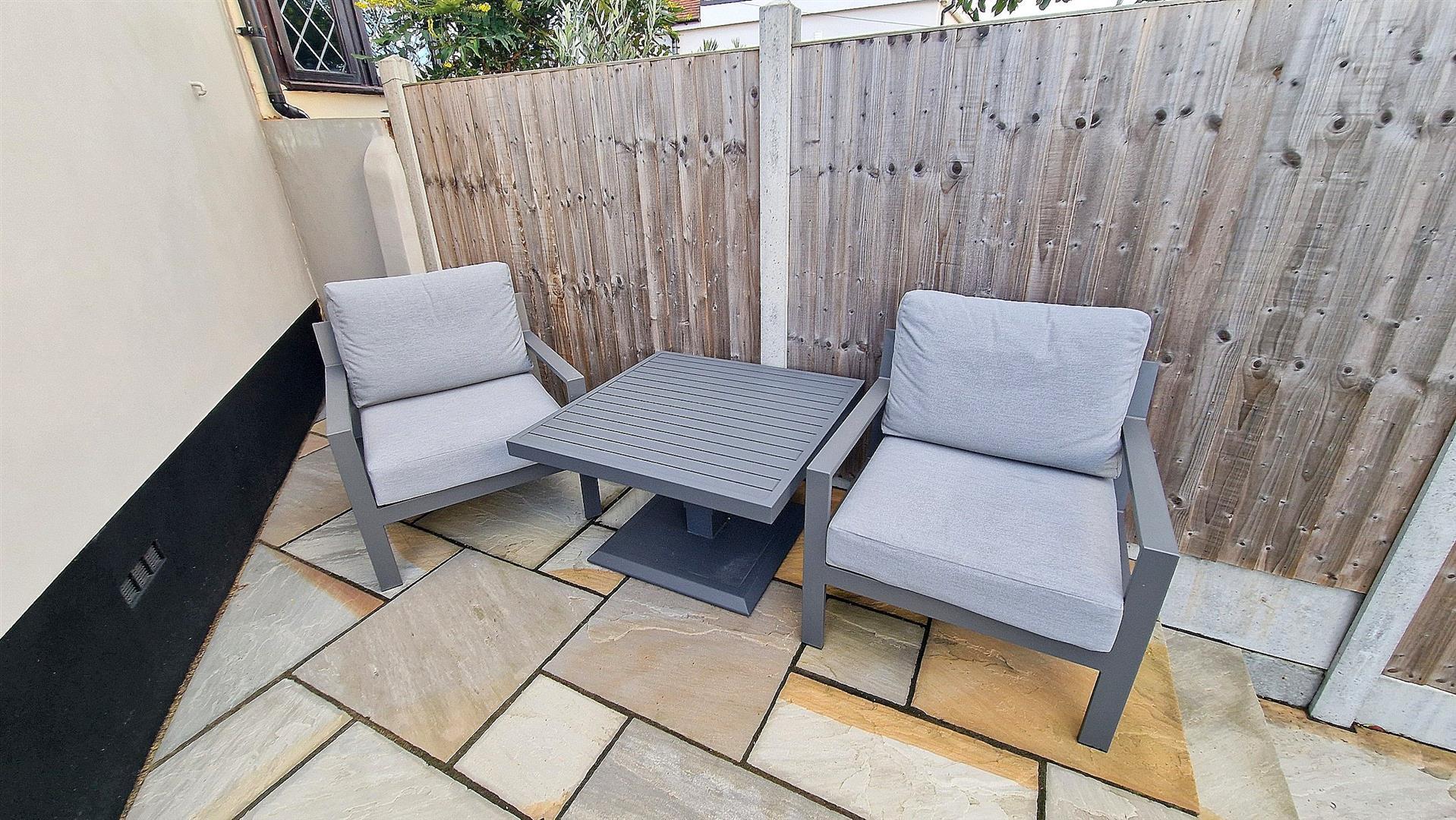Property Image 2af004cf-29b7-4ce9-93f4-e94b70b24740