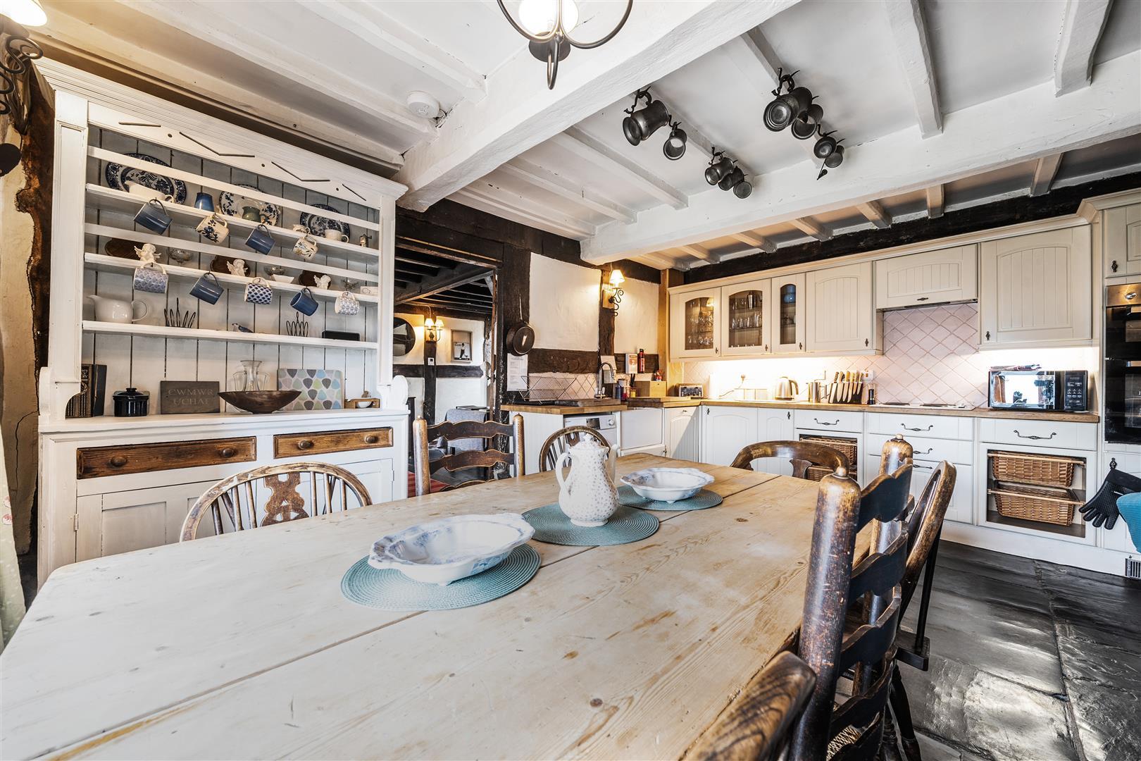 Property Image 2af0e0e5-2daa-43c5-ae2e-e3ae8755bf3b