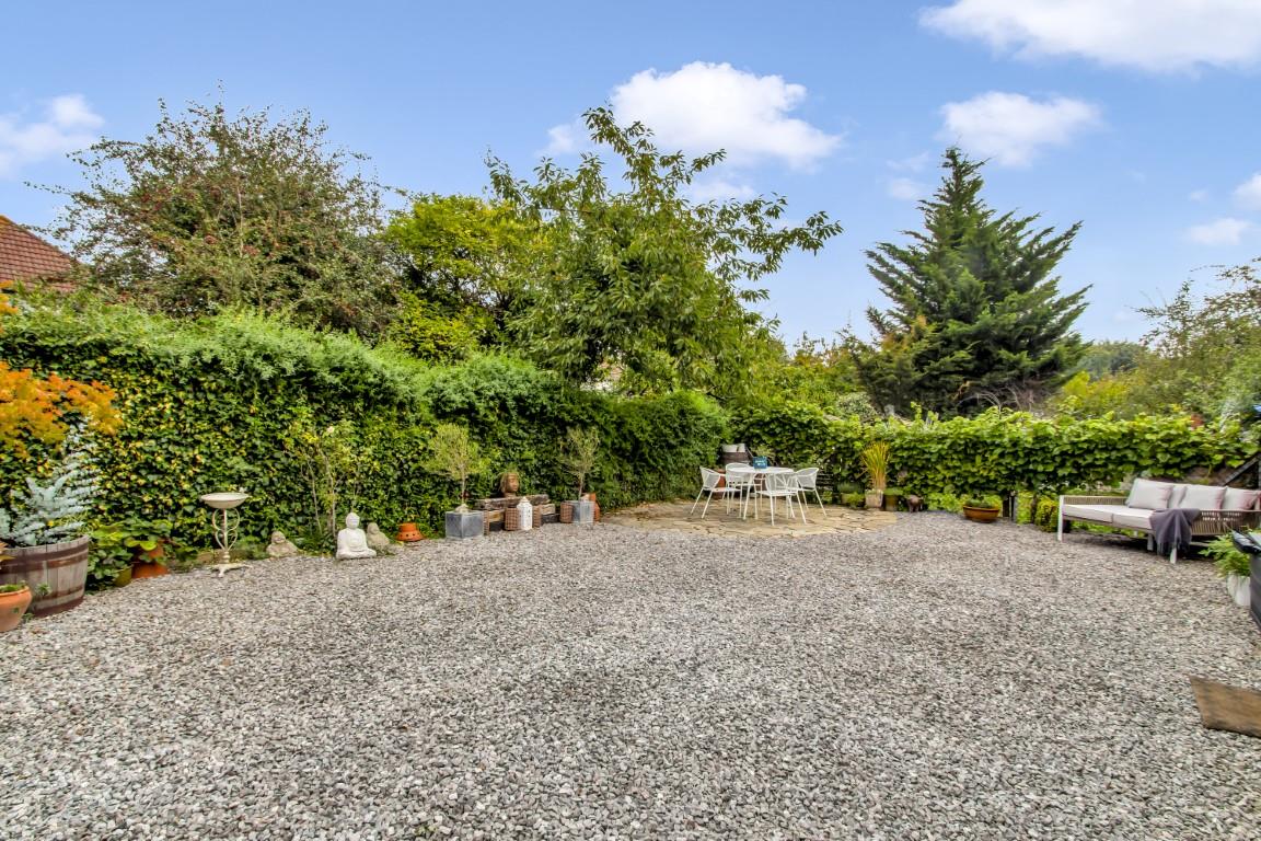 Property Image 2af6e0d9-54da-40cb-8fc8-d69e7b2ca1d1
