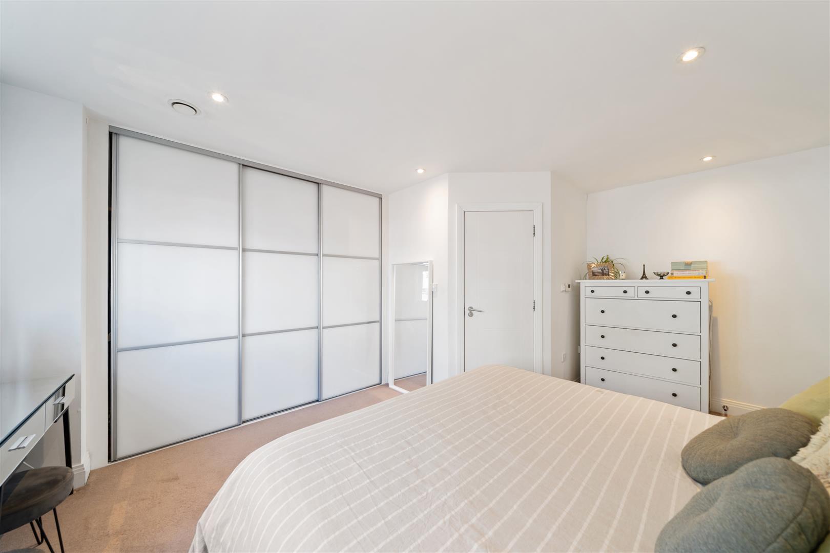 Property Image 2afba698-032d-42d6-bda1-0870a012831f