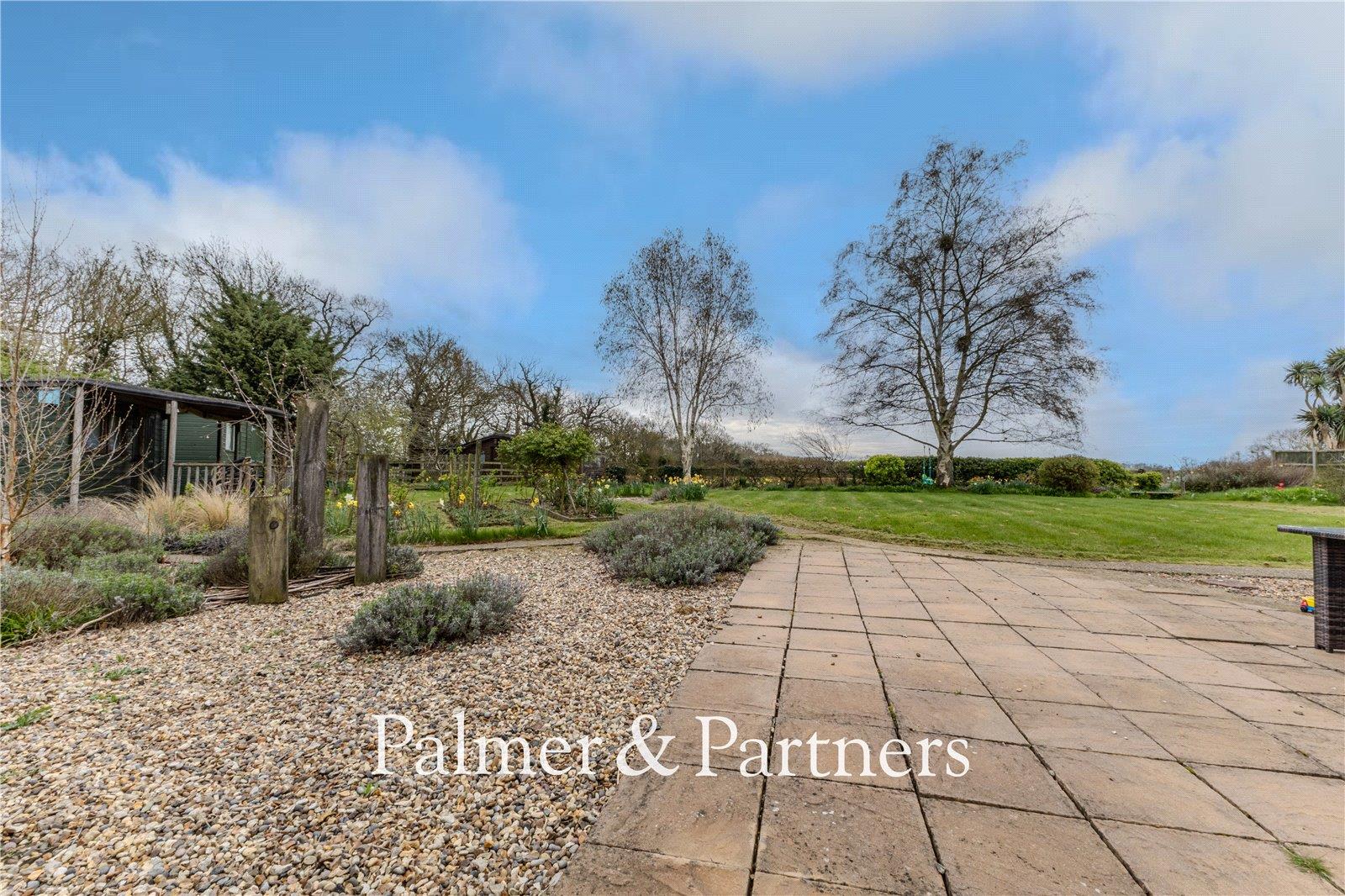 Property Image 2b14fe7d-95c7-45c1-86f6-92c08bbd8232