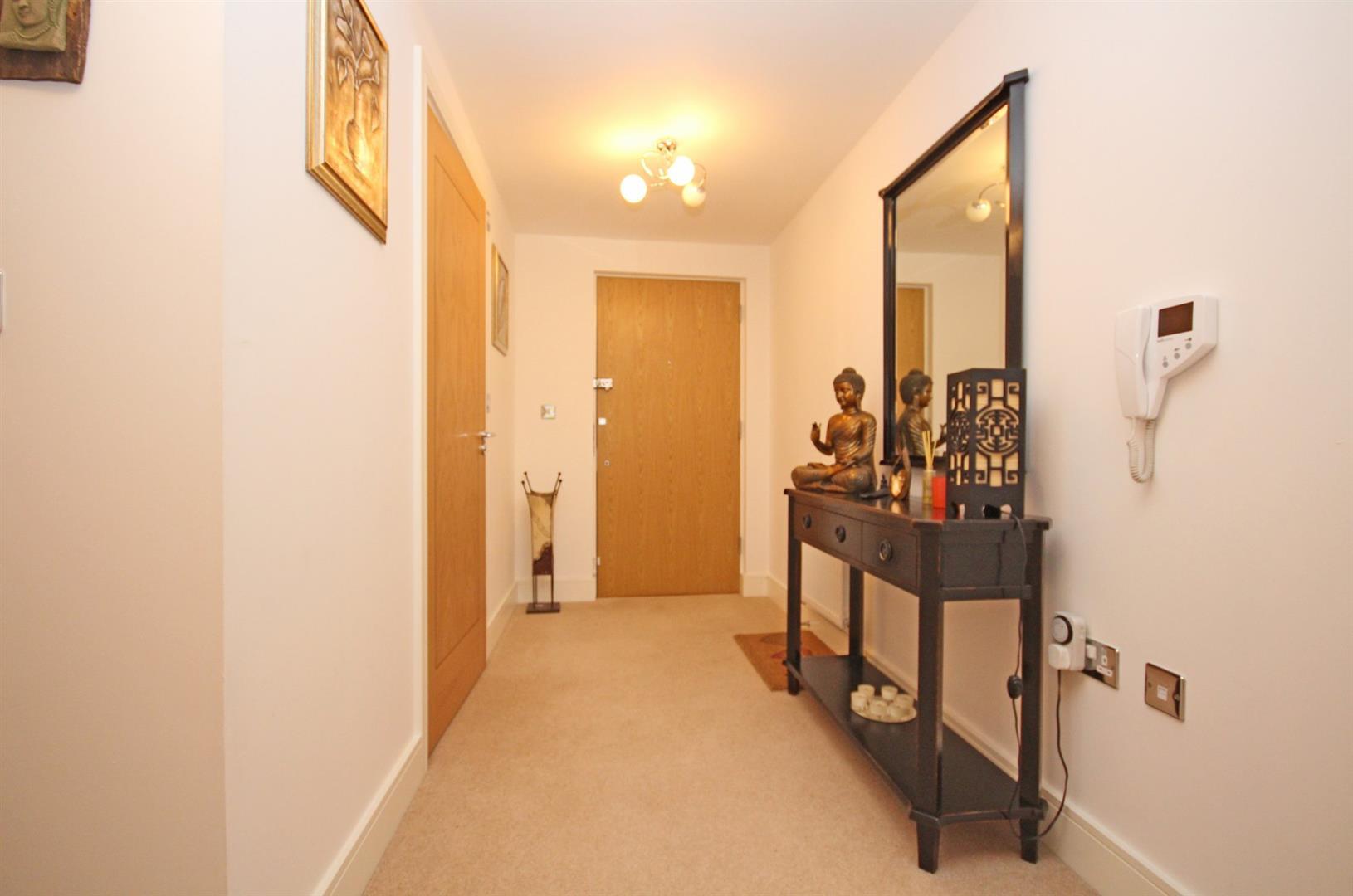 Property Image 2b19c021-233a-42c9-8efb-f8bd5f8e0b5f