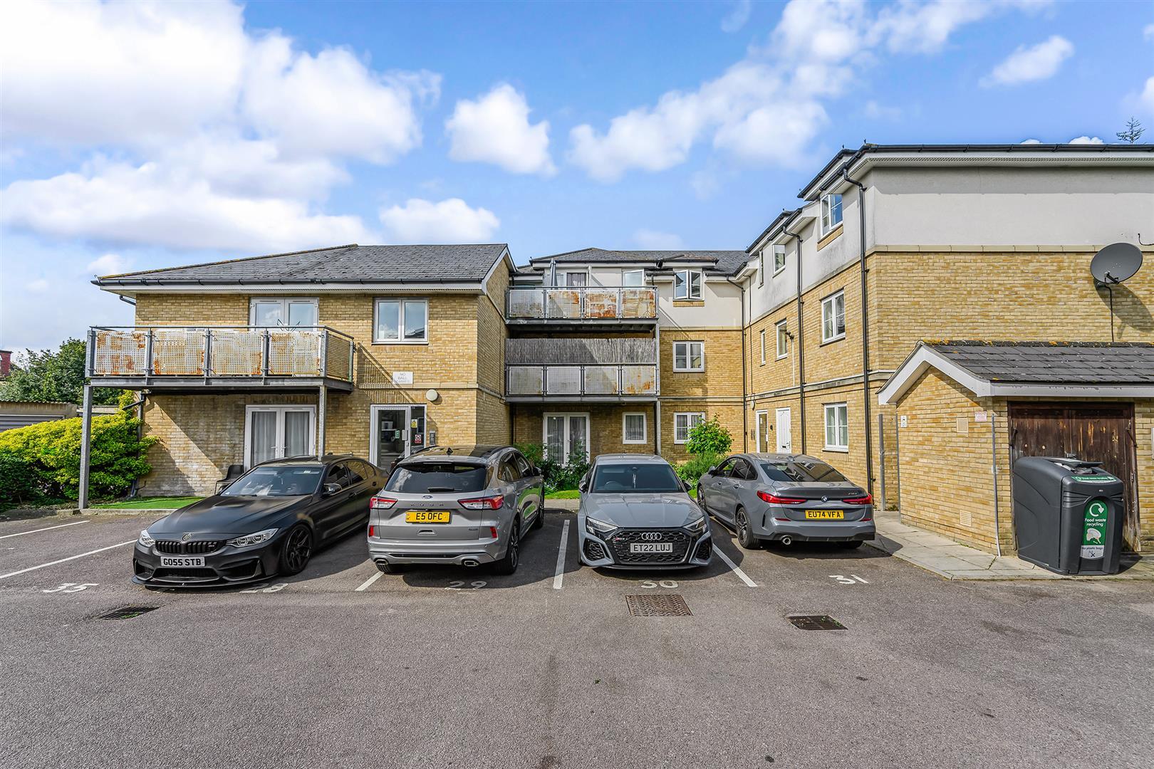 Property Image 2b1c049e-c4df-4796-8313-be100bc3ba77