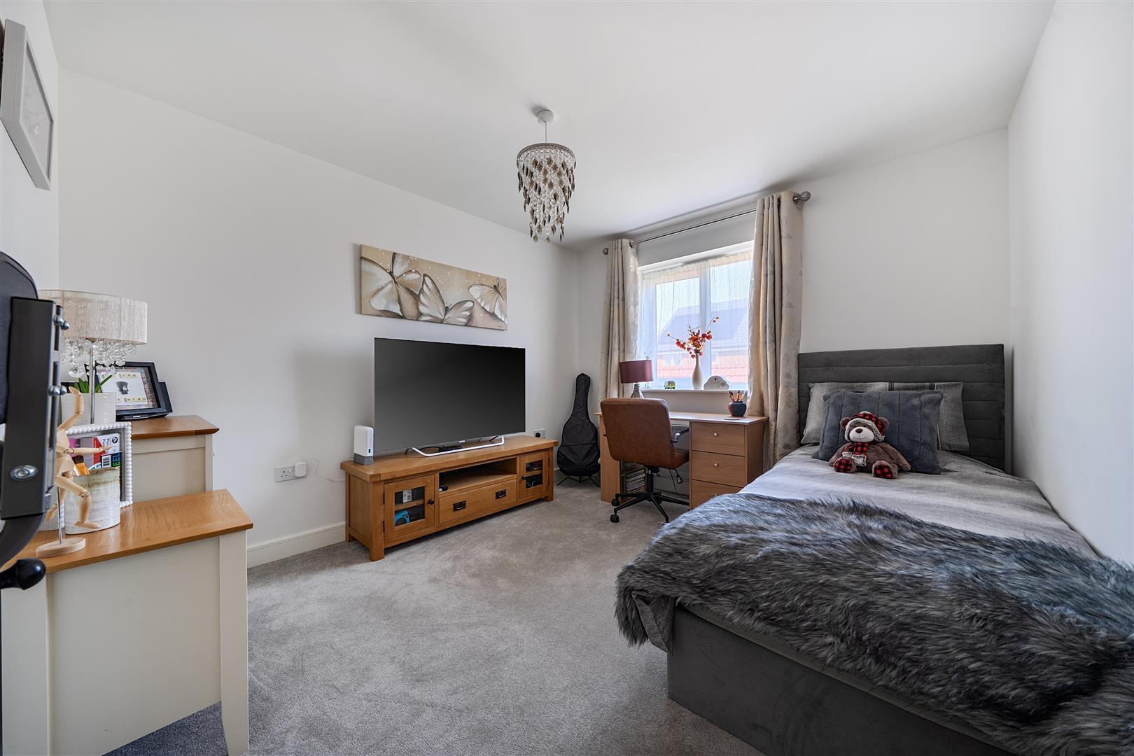 Property Image 2b20d47c-9f05-421b-a063-a9b21f78a44e