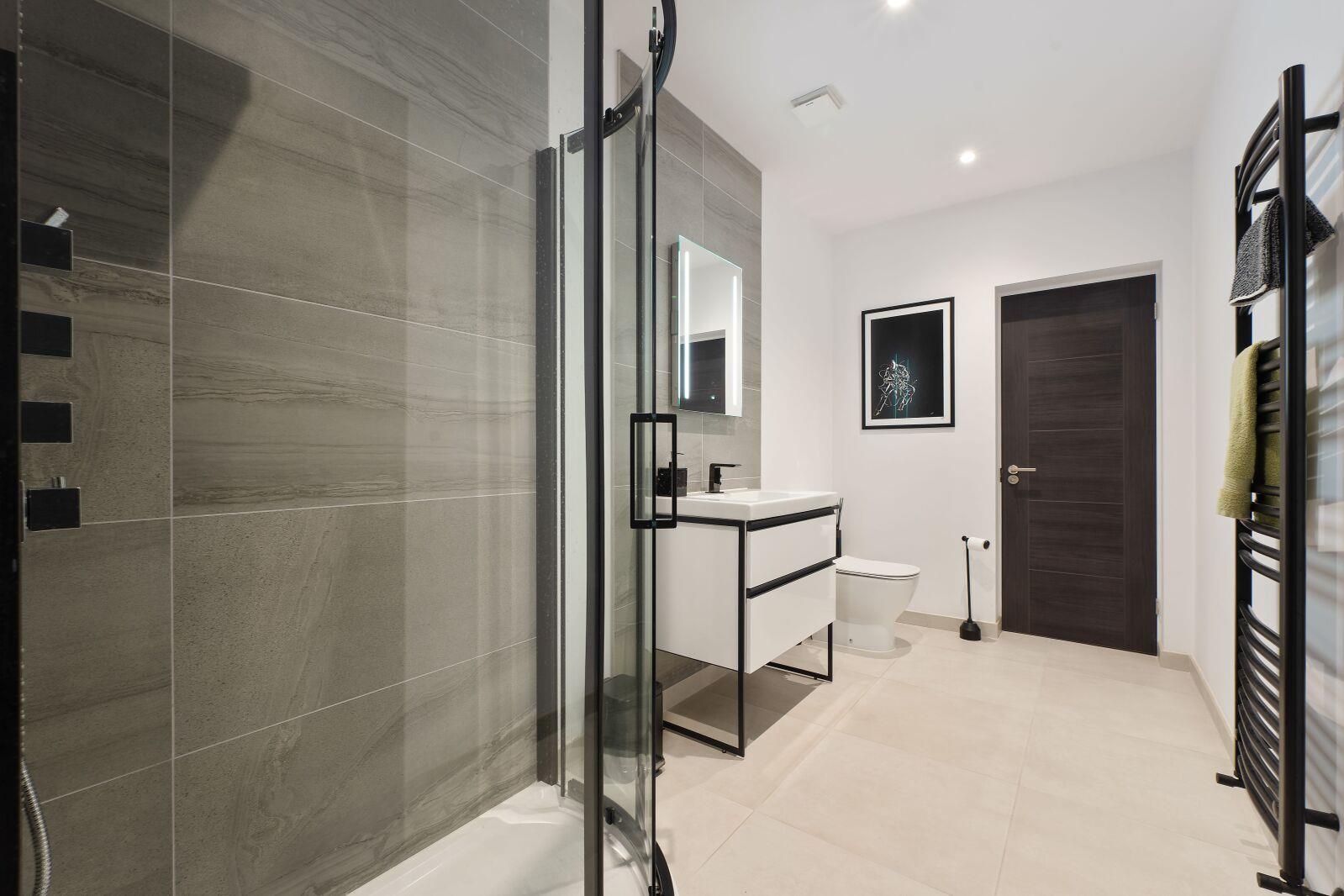 Property Image 2b2e9dec-050a-4cbd-a681-3feedfb3d81c