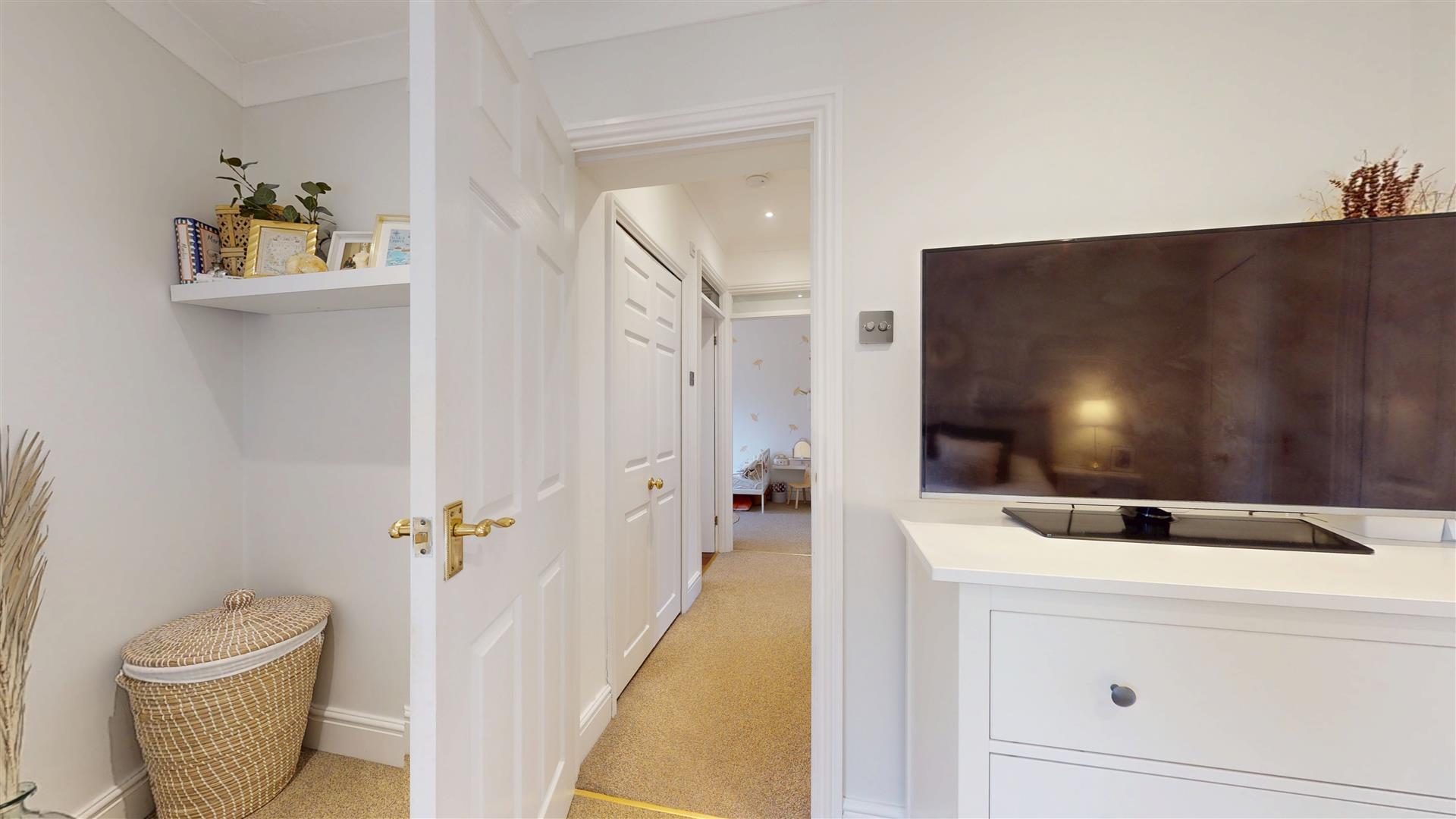 Property Image 2b36f5da-2e16-4c66-8a55-7ebe45a32d58