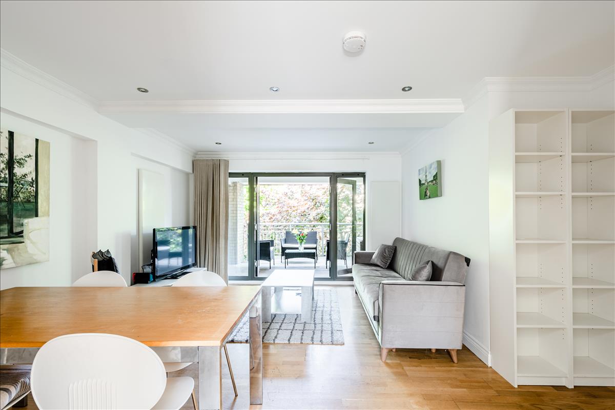 Property Image 2b38d9f4-fa86-40fe-8343-b26add1a0b53