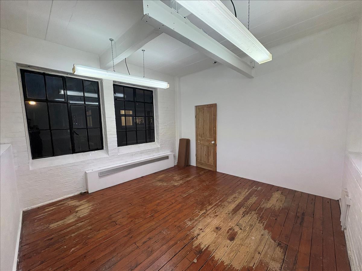 Property Image 2b39b6ff-da0b-4ee6-bc31-86e76905d9e8