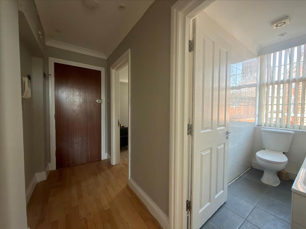Property Image 2b39f36e-3fdb-4b91-b183-f1206e996ff2