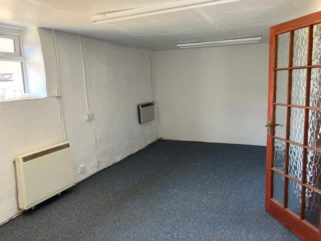Property Image 2b3d93bb-8343-4327-8ba9-016abbf81c07