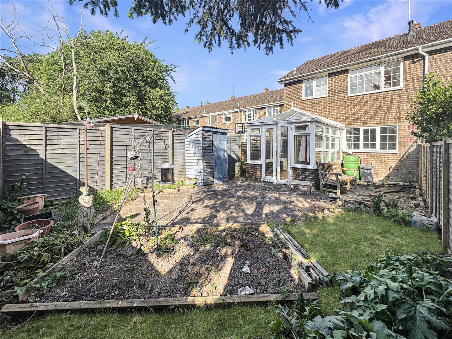 Property Image 2b41458f-d6bf-431f-8c1d-75bca6364dc4