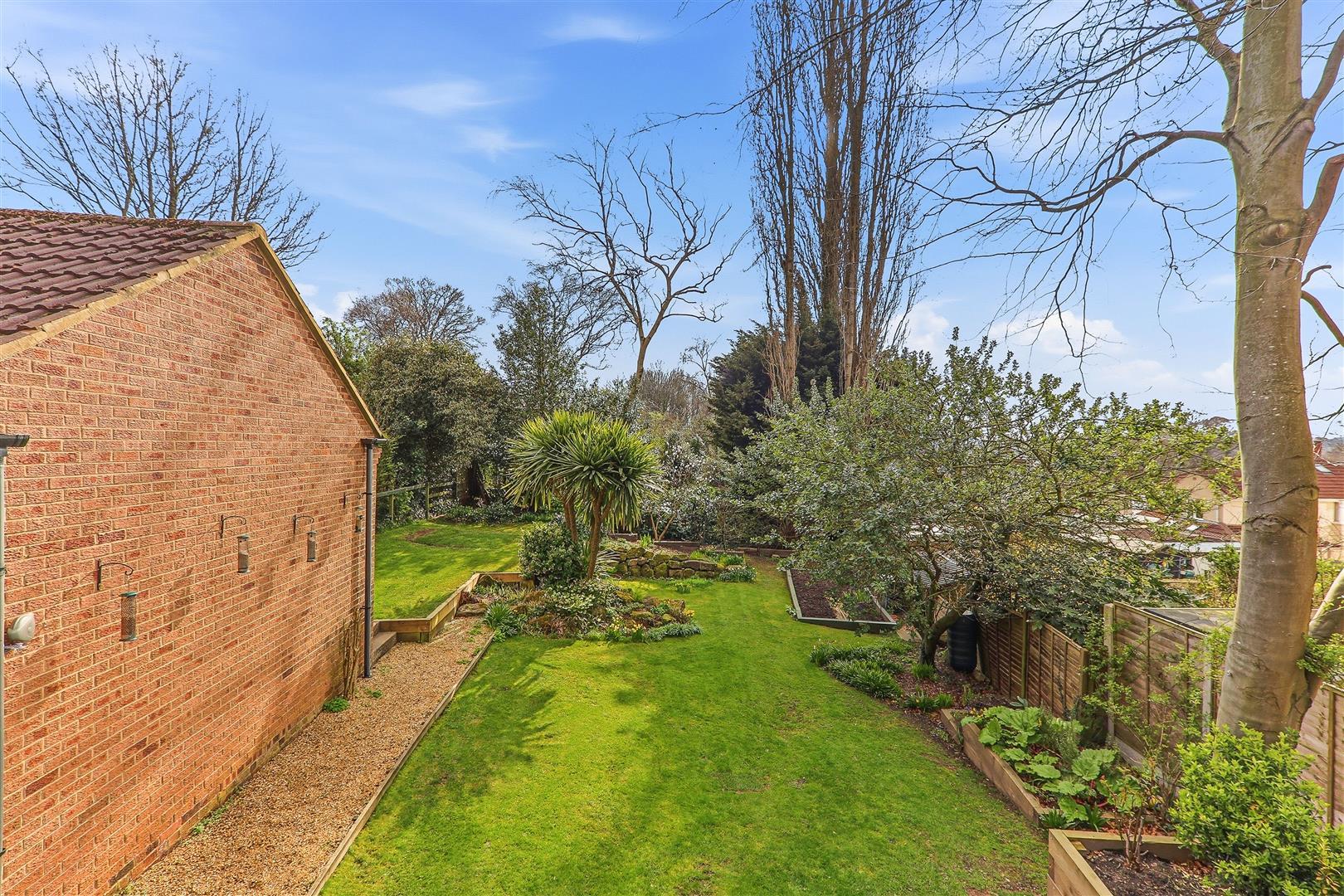 Property Image 2b461480-c168-404b-83cd-11609045de9b