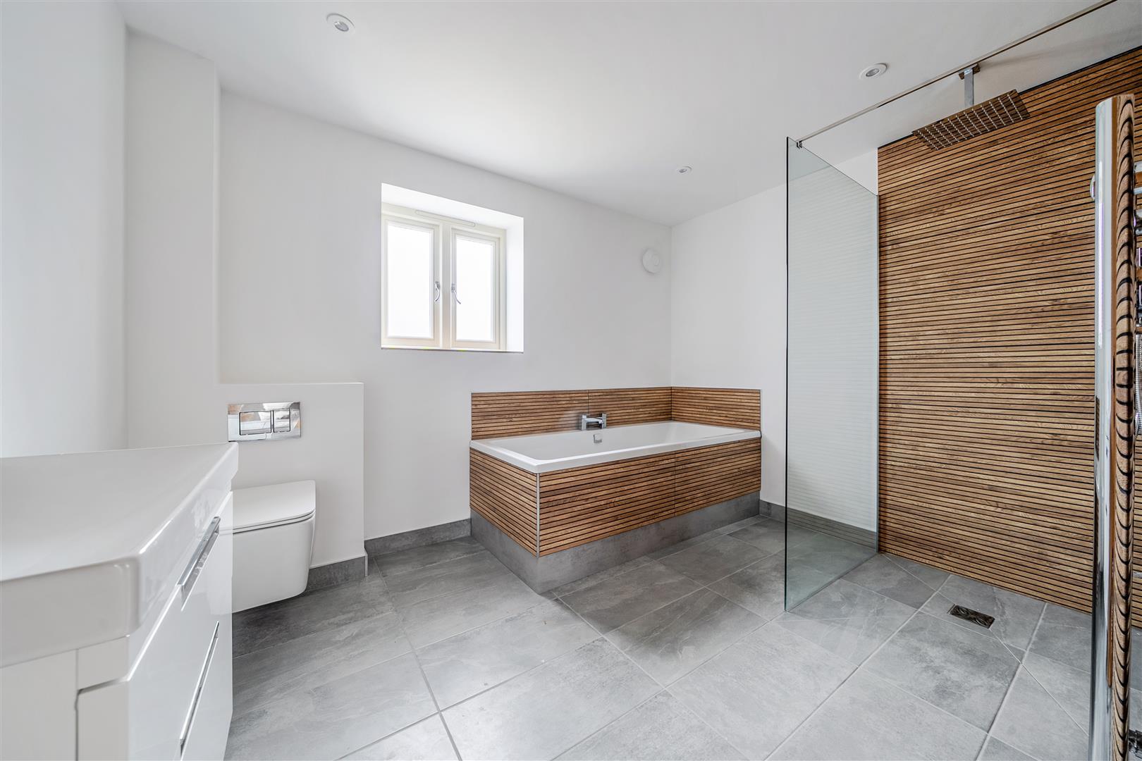 Property Image 2b52f7e1-12c1-43ec-bce5-a930b5b85b81
