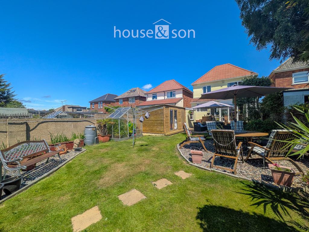 Property Image 2b533706-88a5-45b6-8077-911ee773e7d1
