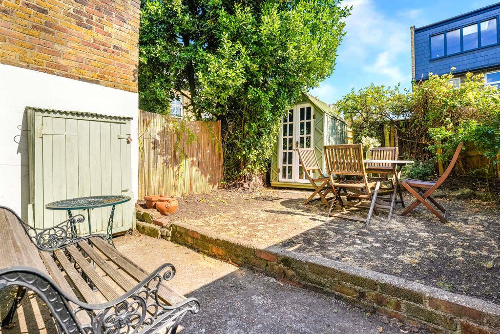Property Image 2b55a9ab-0555-4e8b-83c2-e1dc0055f11a