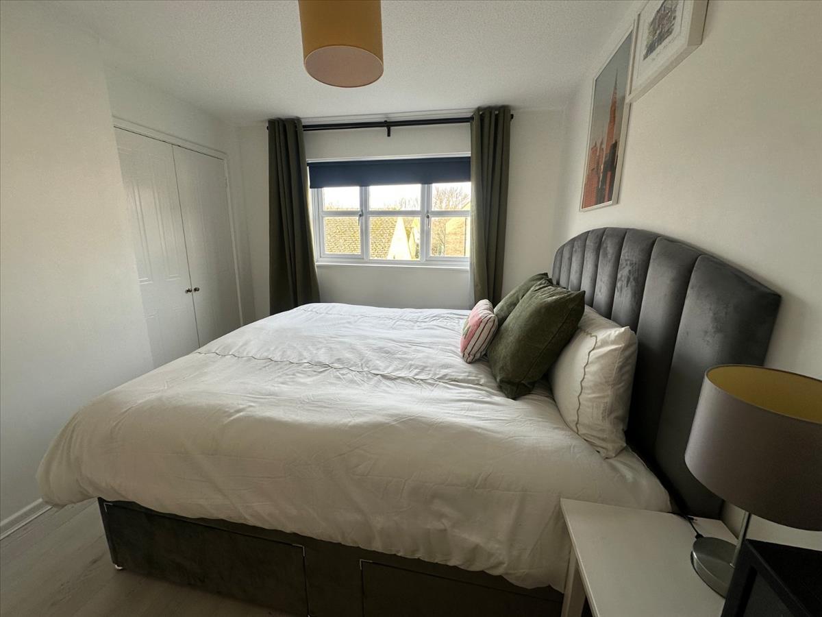 Property Image 2b5600cc-0419-4223-ba78-fdee6a5c4e73