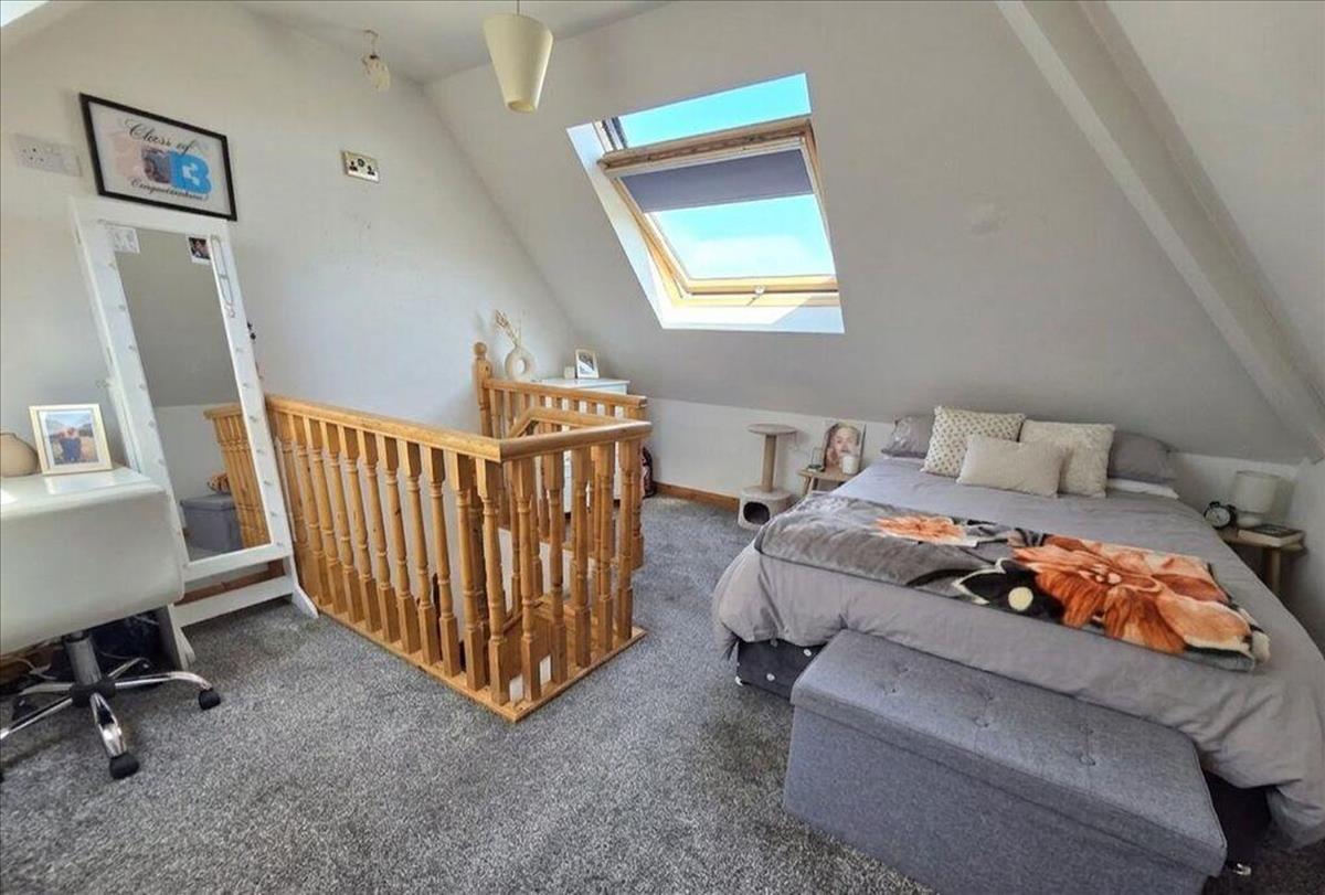 Property Image 2b67f344-aadf-45eb-adb9-e6b52205c33e