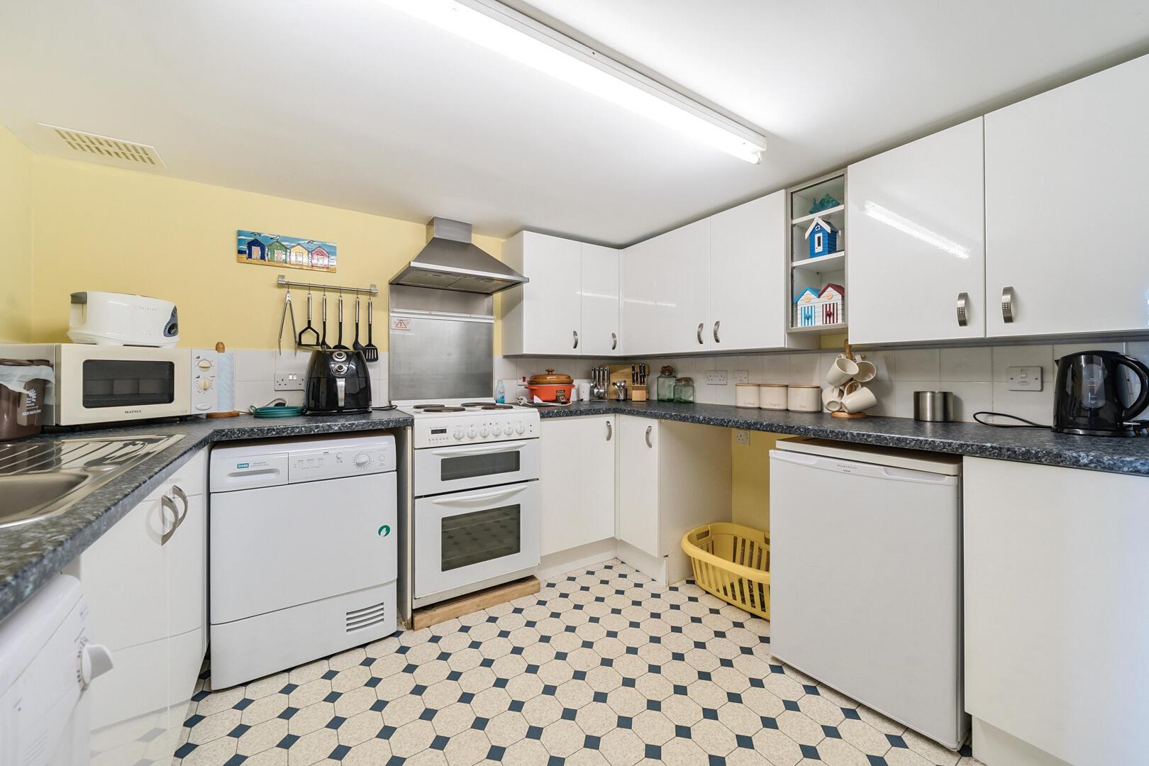 Property Image 2b6a6f52-8aa5-4542-8d5c-3e84591e8320