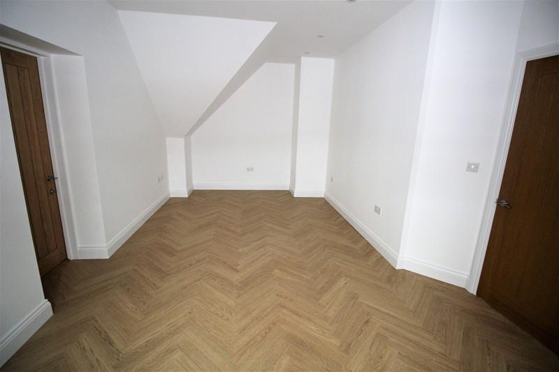 Property Image 2b767882-205c-4f00-ad11-5db5bbd0864b